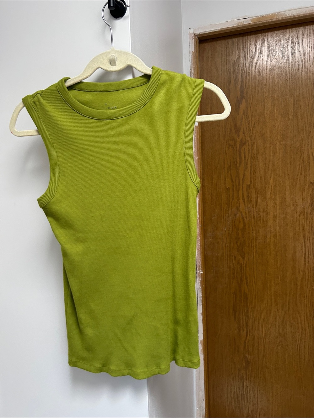 A new day women’s medium Sleeveless Ribbed Tank Top - Green